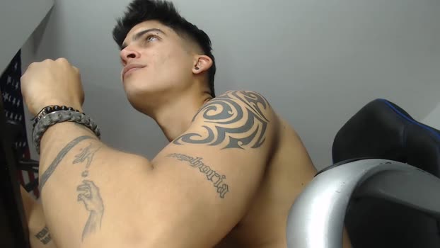 charlie_hotx  23-05-2023