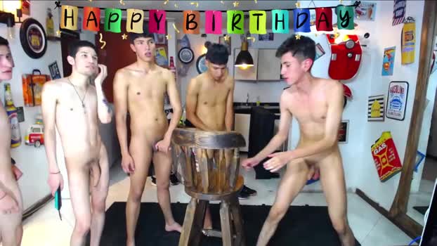 sextwinksx  04-06-2023