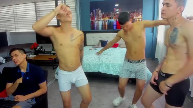fuckboys_hot  08-06-2023