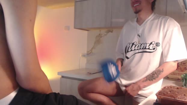 fratguysonline  09-06-2023