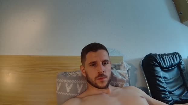 milkhotcam23  12-06-2023