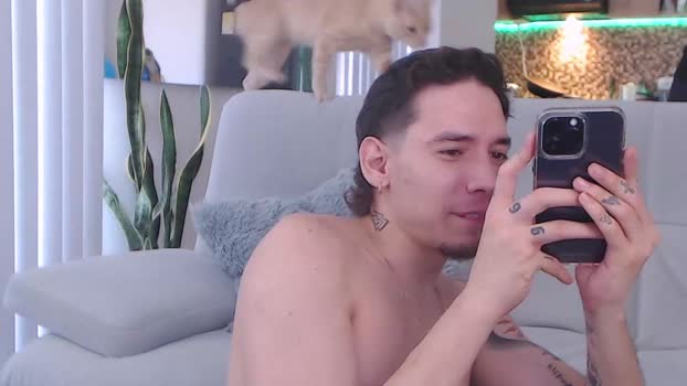 fratguysonline  13-06-2023