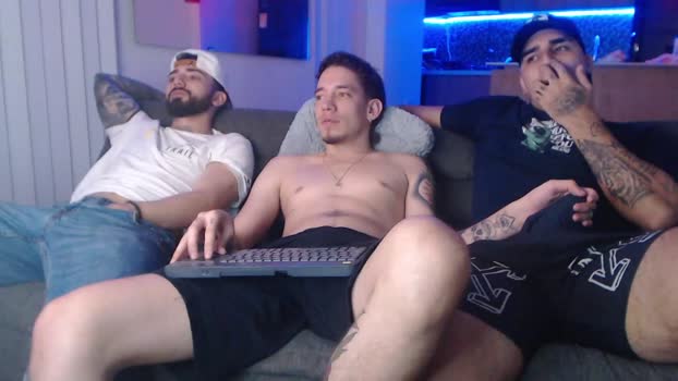 fratguysonline  23-06-2023