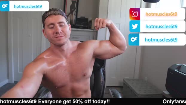 hotmuscles6t9  25-06-2023