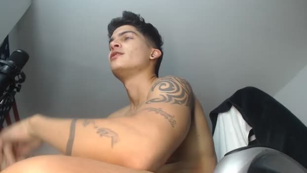 charlie_hotx  25-06-2023