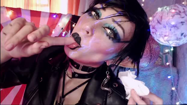 raziel_haze  12-07-2023