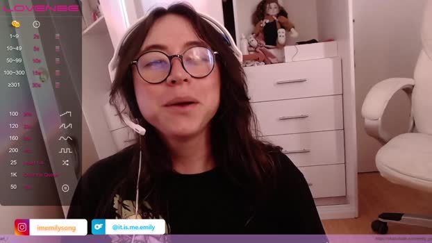 emily_pearl_  12-07-2023
