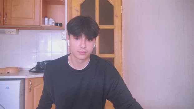stralght_twinks  14-08-2023