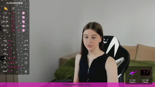 evie_may  24-08-2023