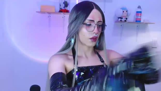 gothbabe2001  26-08-2023