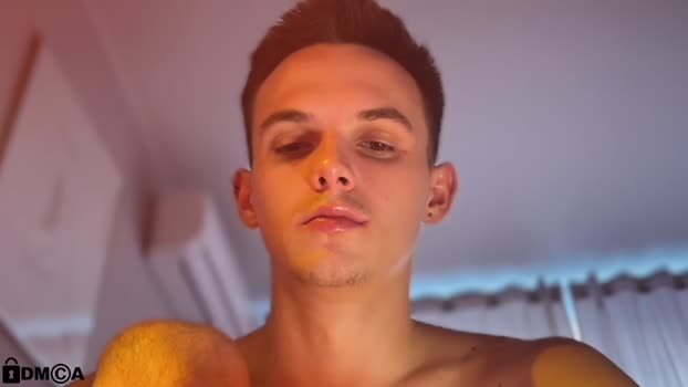 horny_jerk_roy_prick2001  25-08-2023