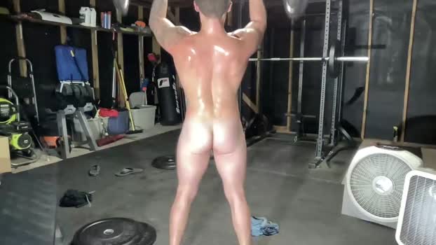 browneyedmuscleboy32  27-08-2023