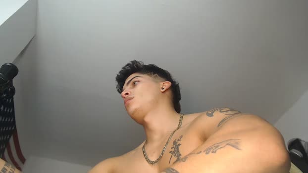 charlie_hotx  27-08-2023