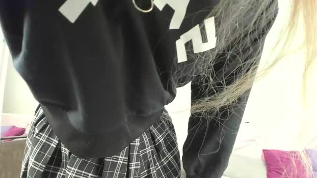 your_sissy_doll  07-09-2023