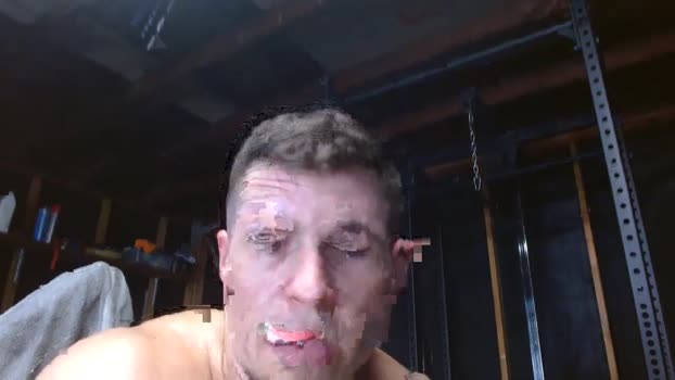 browneyedmuscleboy32  24-09-2023