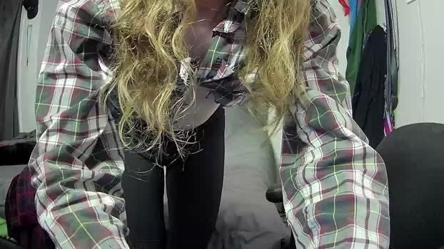 crossdresserallison  15-10-2023