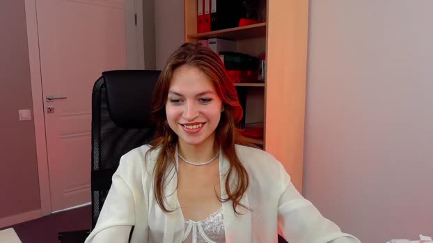 niky_jill  18-10-2023