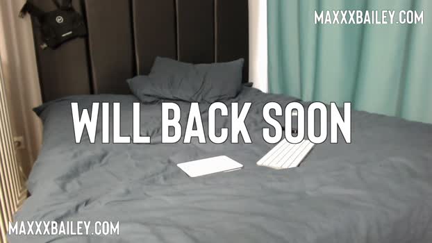 maxxxbailey  19-10-2023