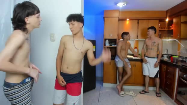boysdeluxemilitary  21-10-2023
