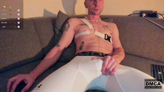 kinky_spidey  25-10-2023