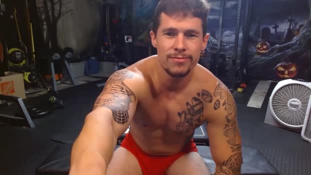 browneyedmuscleboy32  27-10-2023