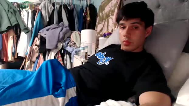 infamouslucas Chaturbate 26-03-2024 Males