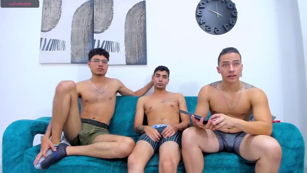 bless_my_neighbor Chaturbate 27-03-2024 Males