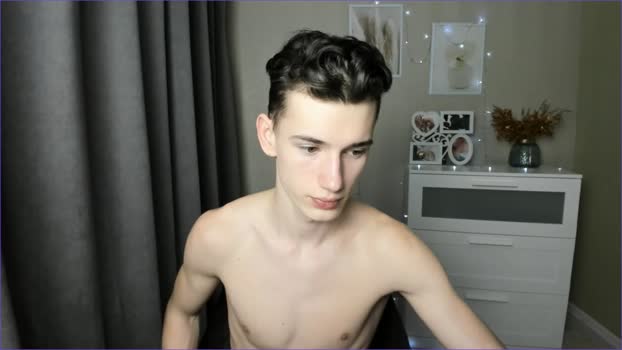 max_foks Chaturbate 27-03-2024 Males