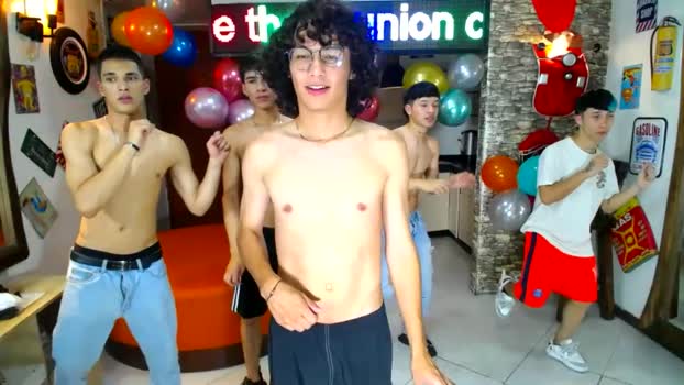 benz_boys Chaturbate 30-03-2024 Males
