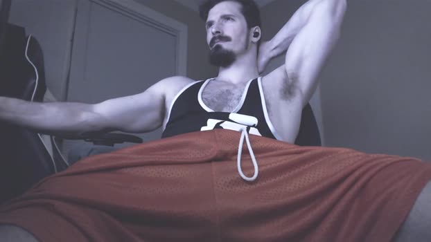 littlesumthinsumthin Chaturbate 05-04-2024 Males