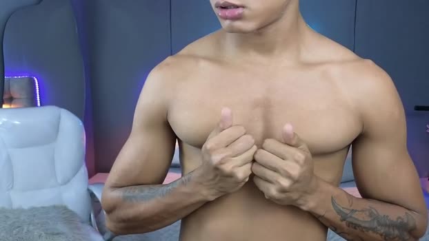 paradise_boy_s Chaturbate 12-04-2024 Males