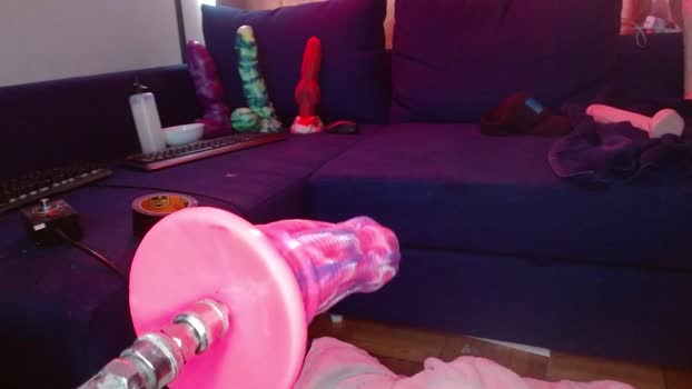 camzlut4u Chaturbate 21-04-2024 Males
