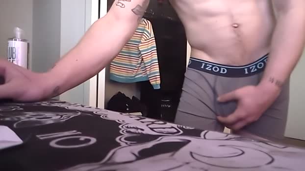 skinnydudehugecock Chaturbate 22-04-2024 Males