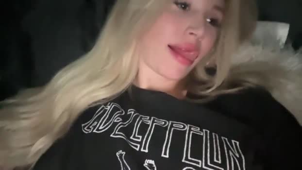 stellacummings Chaturbate 24-04-2024 Trans