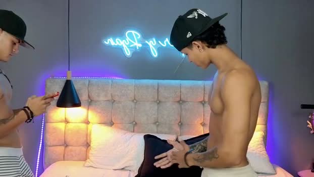 paradise_boy_s Chaturbate 25-04-2024 Males