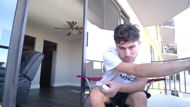 wentbrokeonstrippers Chaturbate 24-04-2024 Males