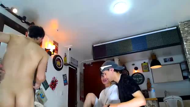 benztwinks Chaturbate 06-05-2024 Males