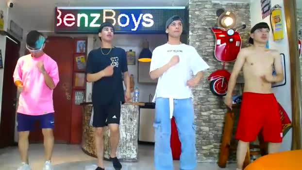 benztwinks Chaturbate 08-05-2024 Males