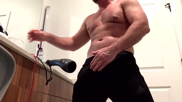stlhotwifeguy Chaturbate 08-05-2024 Males