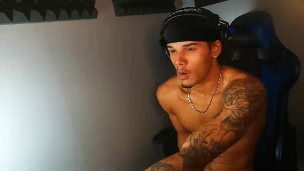 kylewhitedgs Chaturbate 18-05-2024 Males