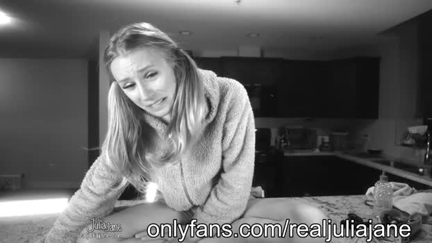 julia_jane Chaturbate 31-05-2024 Trans