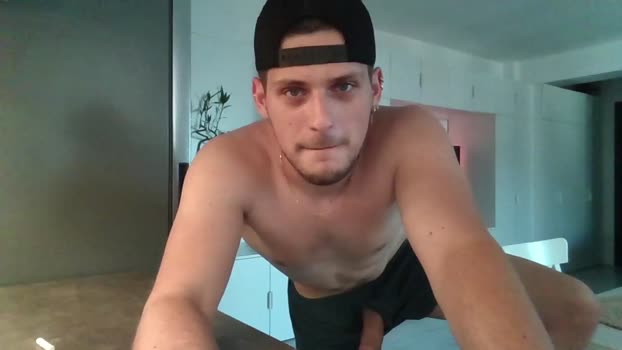 roberto_twink1 Chaturbate 12-06-2024 Males