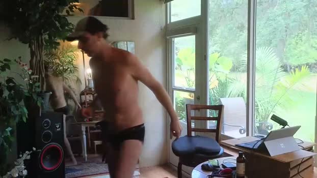 eliberator Chaturbate 12-06-2024 Males