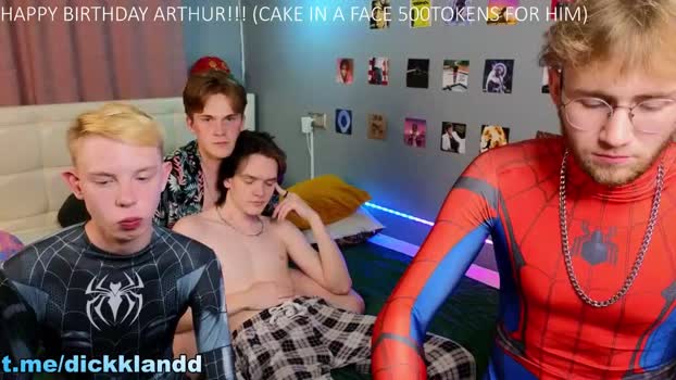 okwohka Chaturbate 21-06-2024 Males