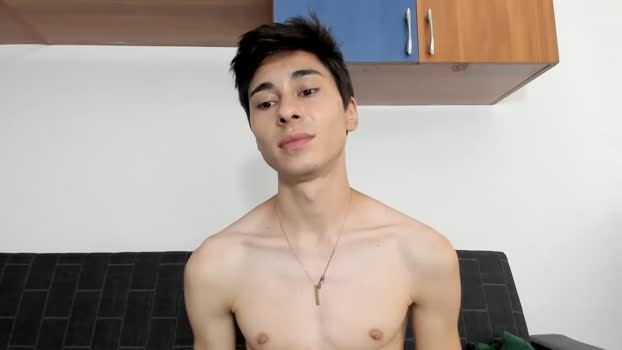 kevin_hug Chaturbate 30-06-2024 Males