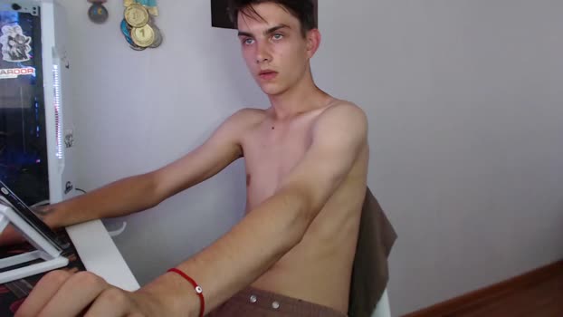 sunny_dan Chaturbate 12-07-2024 Males
