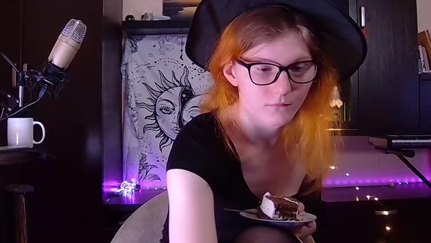 little_witch_sofia Chaturbate 13-08-2024 Trans
