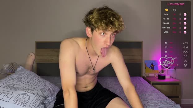 aronyou_win Chaturbate 26-08-2024 Males