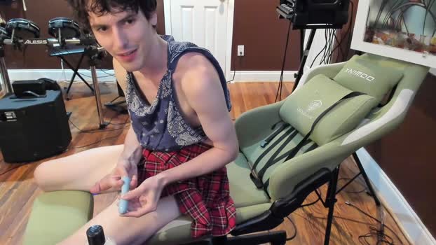 wolfiekitty Chaturbate 31-08-2024 Males