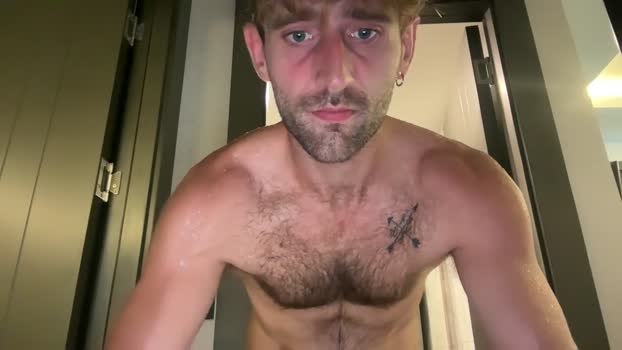 lukegunn22 Chaturbate 01-10-2024 Males